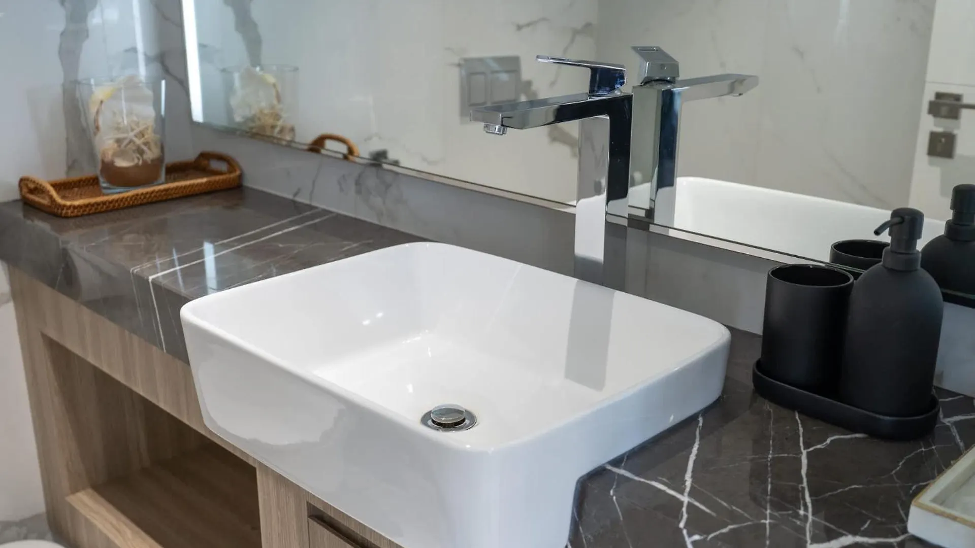 Incredible 1Br Apartment In Dubai Hills